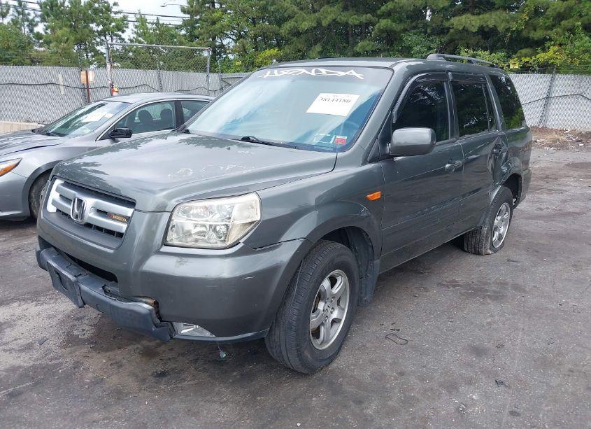 Photo 2 of 2007 Honda Pilot EX (VIN 2HKYF18457H513109)