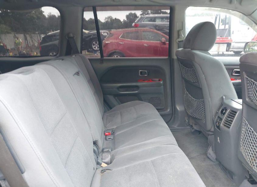 Photo 8 of 2007 Honda Pilot EX (VIN 2HKYF18457H513109)