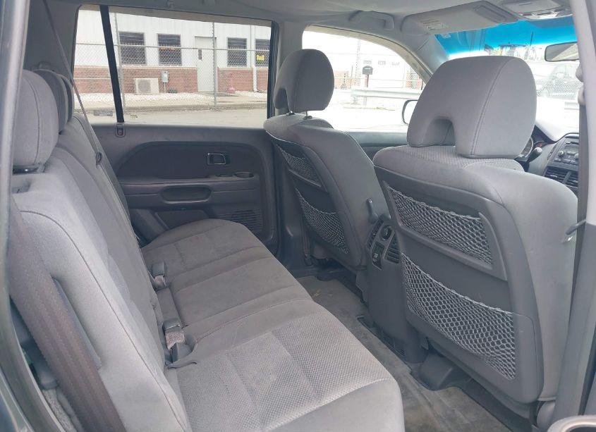 Photo 8 of 2007 Honda Pilot EX (VIN 2HKYF18457H534011)