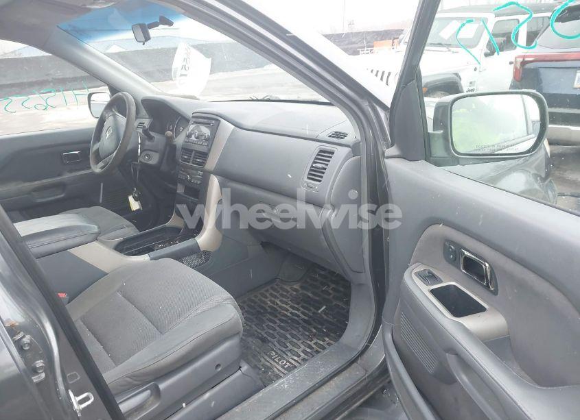 Photo 5 of 2007 Honda Pilot EX (VIN 2HKYF18457H536776)