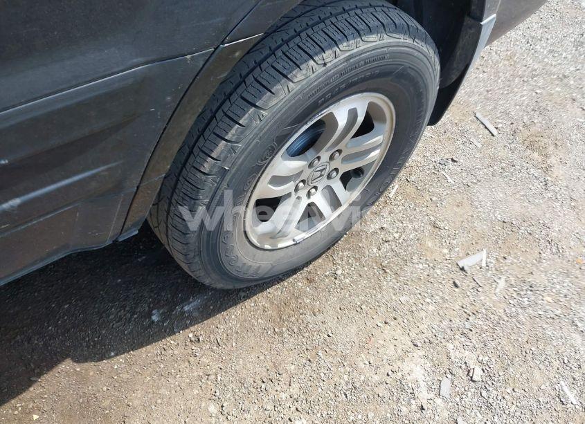 Photo 12 of 2003 Honda Pilot EX (VIN 2HKYF18463H572485)