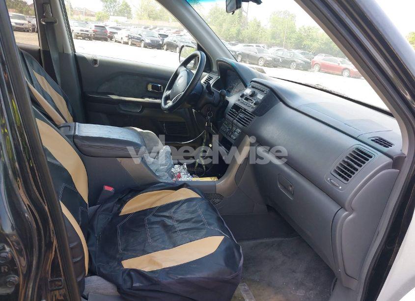 Photo 5 of 2003 Honda Pilot EX (VIN 2HKYF18463H572485)