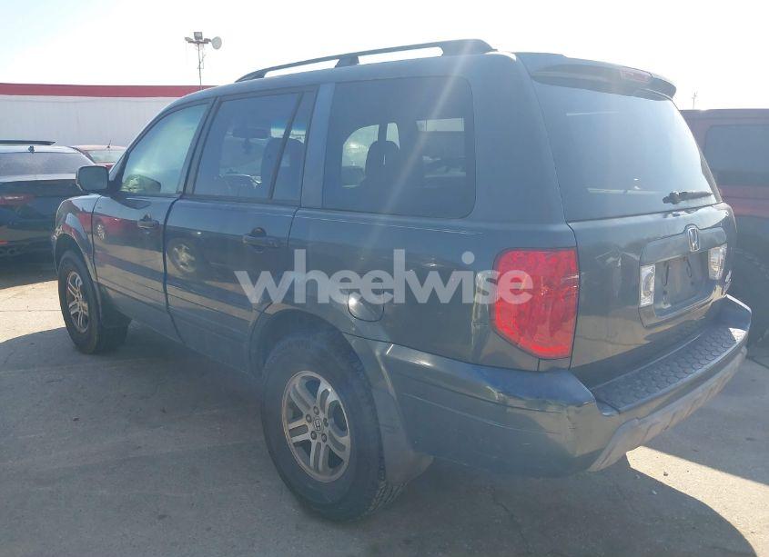 Photo 3 of 2004 Honda Pilot EX (VIN 2HKYF18464H546664)
