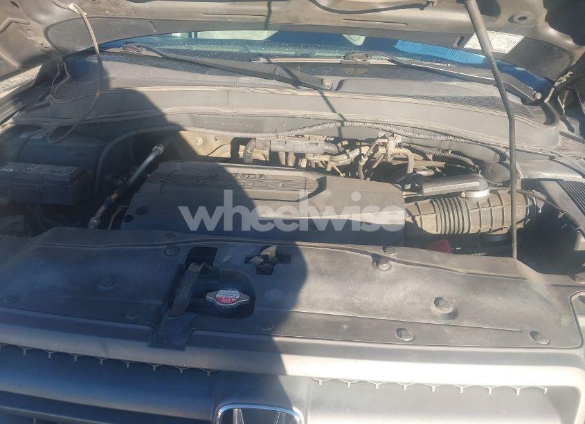 Photo 10 of 2004 Honda Pilot EX (VIN 2HKYF18464H597324)