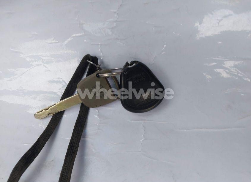 Photo 11 of 2005 Honda Pilot EX (VIN 2HKYF18465H531082)