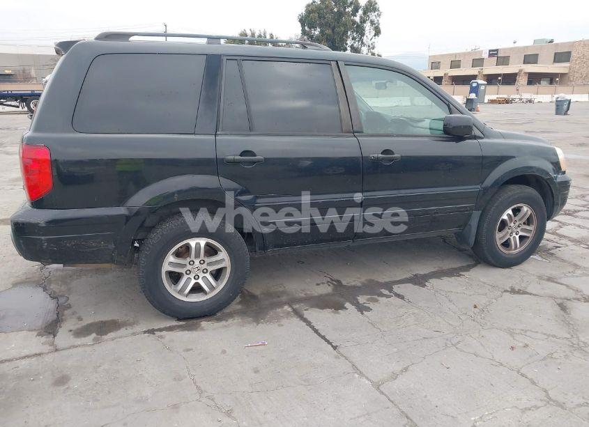 Photo 4 of 2005 Honda Pilot EX (VIN 2HKYF18465H531082)