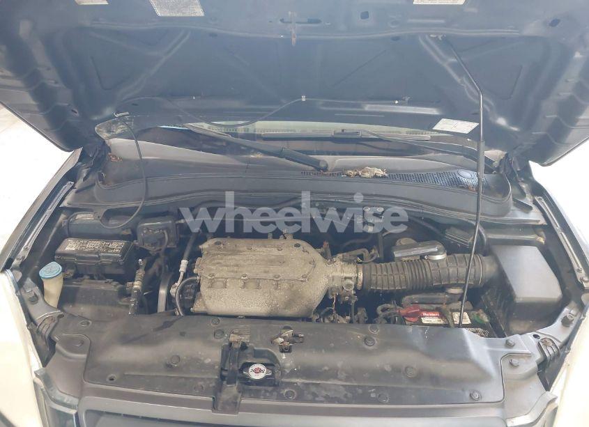 Photo 10 of 2005 Honda Pilot EX (VIN 2HKYF18465H542762)