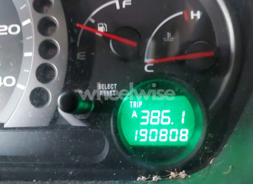 Photo 7 of 2005 Honda Pilot EX (VIN 2HKYF18465H542762)