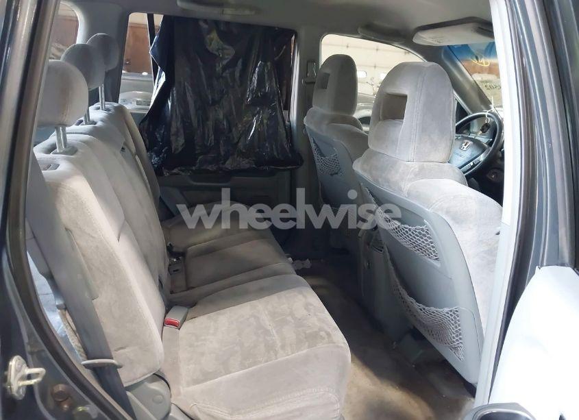 Photo 8 of 2005 Honda Pilot EX (VIN 2HKYF18465H542762)