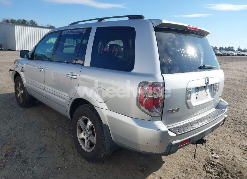 Photo 3 of 2006 Honda Pilot EX (VIN 2HKYF18466H527633)