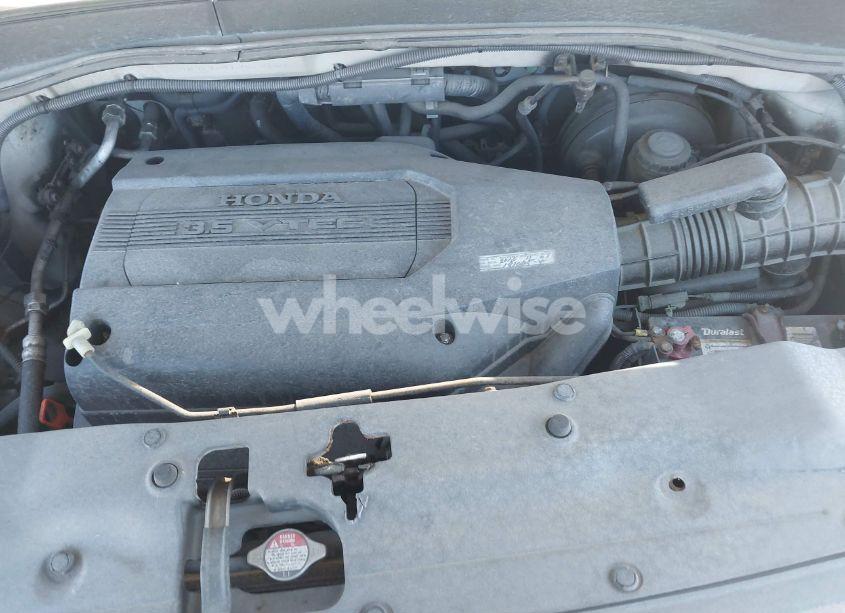 Photo 10 of 2003 Honda Pilot EX (VIN 2HKYF18473H524560)