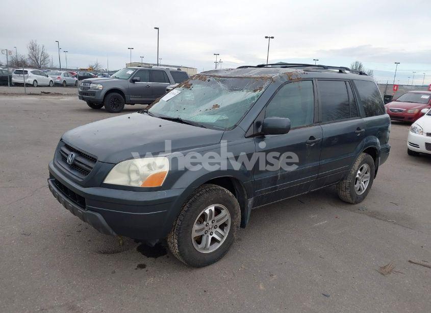 Photo 2 of 2003 Honda Pilot EX (VIN 2HKYF18473H589232)