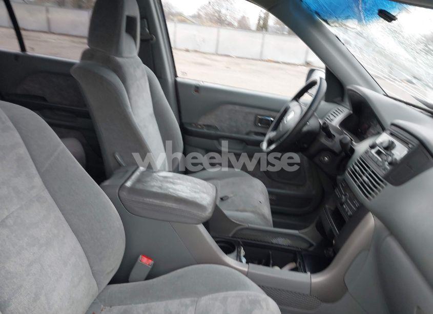 Photo 5 of 2003 Honda Pilot EX (VIN 2HKYF18473H589232)