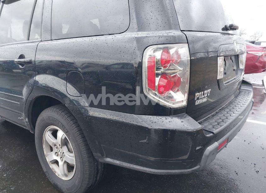 Photo 6 of 2006 Honda Pilot EX (VIN 2HKYF18476H504328)
