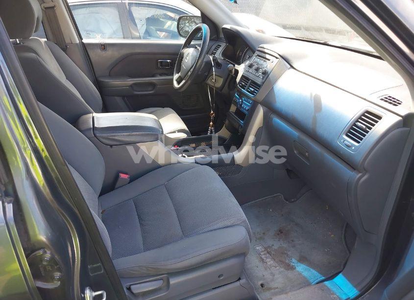Photo 5 of 2006 Honda Pilot EX (VIN 2HKYF18476H508816)