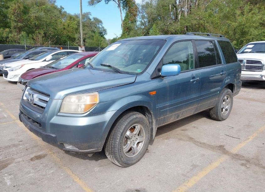 Photo 2 of 2007 Honda Pilot EX (VIN 2HKYF18477H503858)