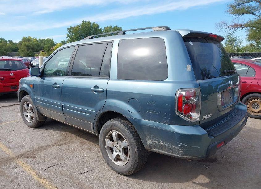 Photo 3 of 2007 Honda Pilot EX (VIN 2HKYF18477H503858)