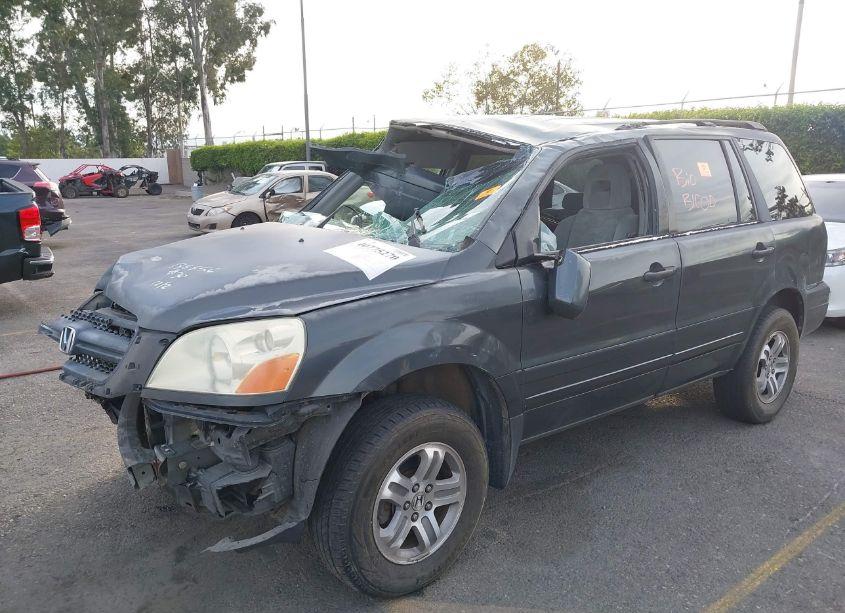 Photo 2 of 2003 Honda Pilot EX (VIN 2HKYF18483H587148)