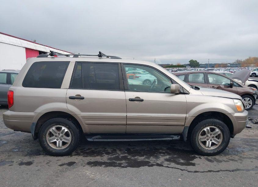 Photo 13 of 2003 Honda Pilot EX (VIN 2HKYF18483H590812)