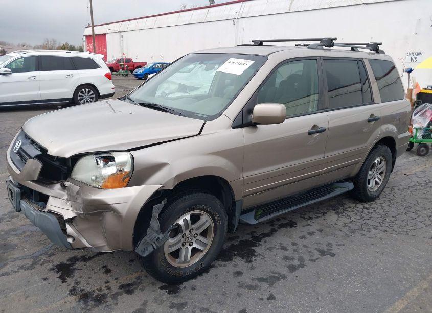 Photo 2 of 2003 Honda Pilot EX (VIN 2HKYF18483H590812)