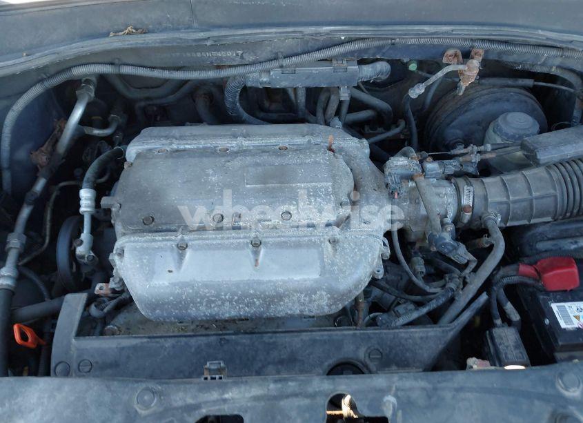 Photo 10 of 2004 Honda Pilot EX (VIN 2HKYF18484H542017)