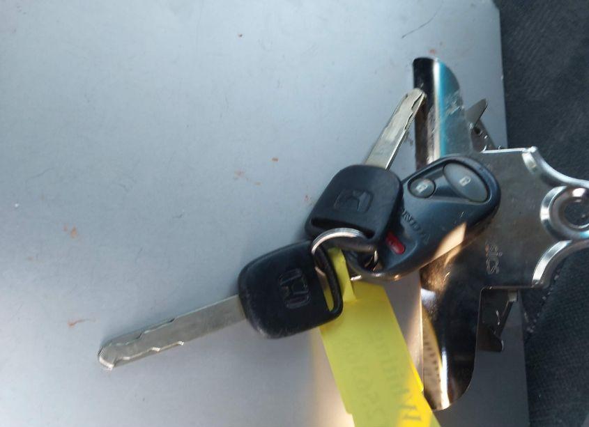 Photo 11 of 2004 Honda Pilot EX (VIN 2HKYF18484H607030)