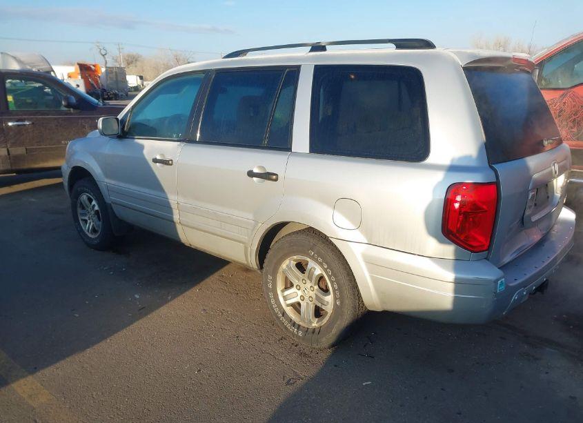 Photo 3 of 2004 Honda Pilot EX (VIN 2HKYF18484H607030)