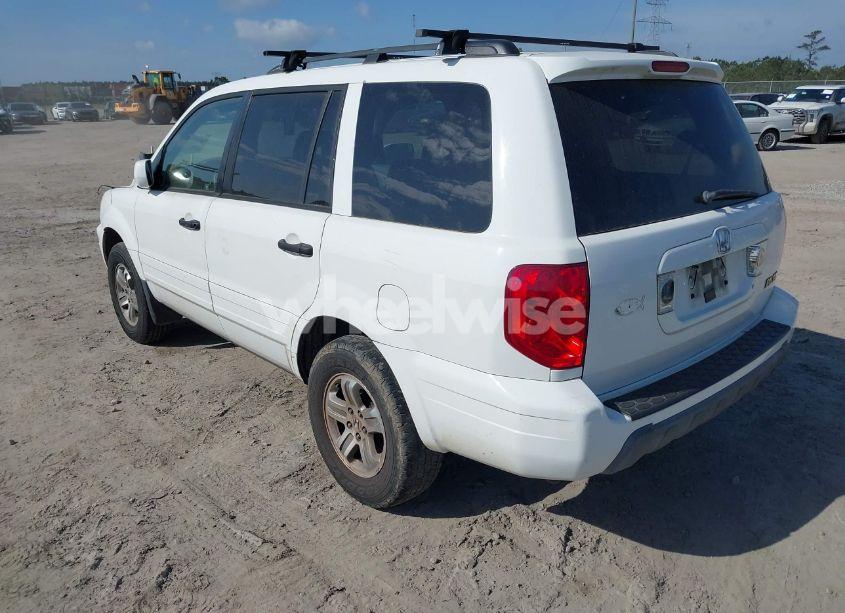 Photo 3 of 2005 Honda Pilot EX (VIN 2HKYF18485H517538)
