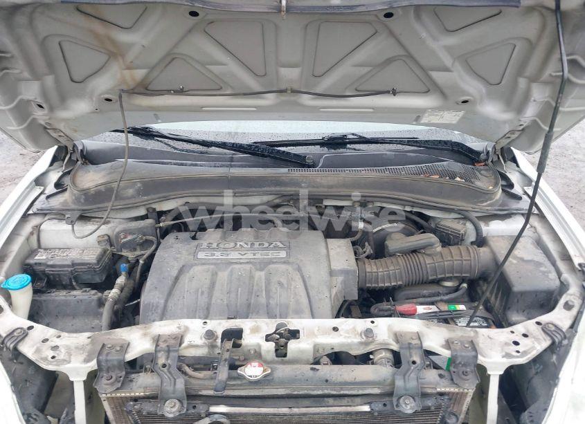 Photo 10 of 2005 Honda Pilot EX (VIN 2HKYF18485H571163)