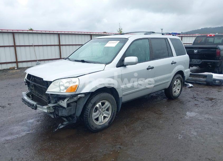 Photo 2 of 2005 Honda Pilot EX (VIN 2HKYF18485H571163)