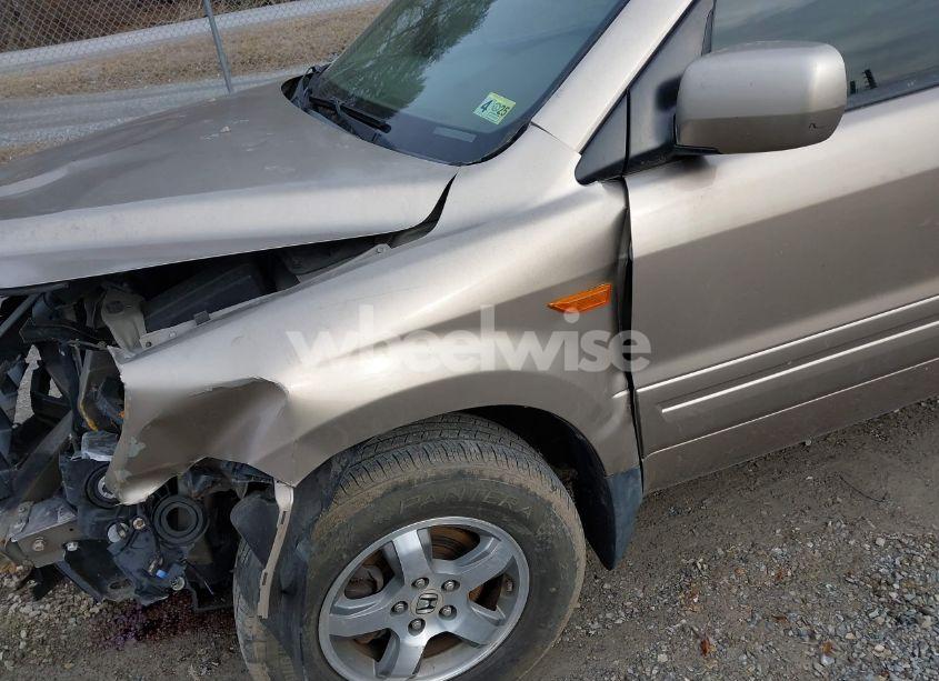 Photo 17 of 2006 Honda Pilot EX (VIN 2HKYF18486H523888)