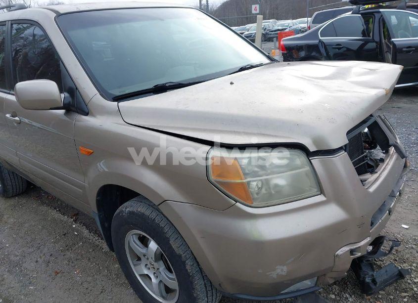 Photo 18 of 2006 Honda Pilot EX (VIN 2HKYF18486H523888)