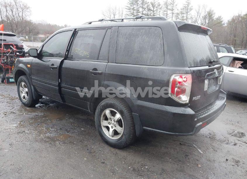 Photo 3 of 2006 Honda Pilot EX (VIN 2HKYF18486H527682)
