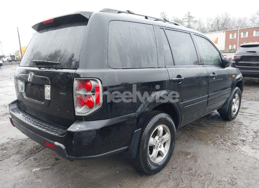 Photo 4 of 2006 Honda Pilot EX (VIN 2HKYF18486H527682)