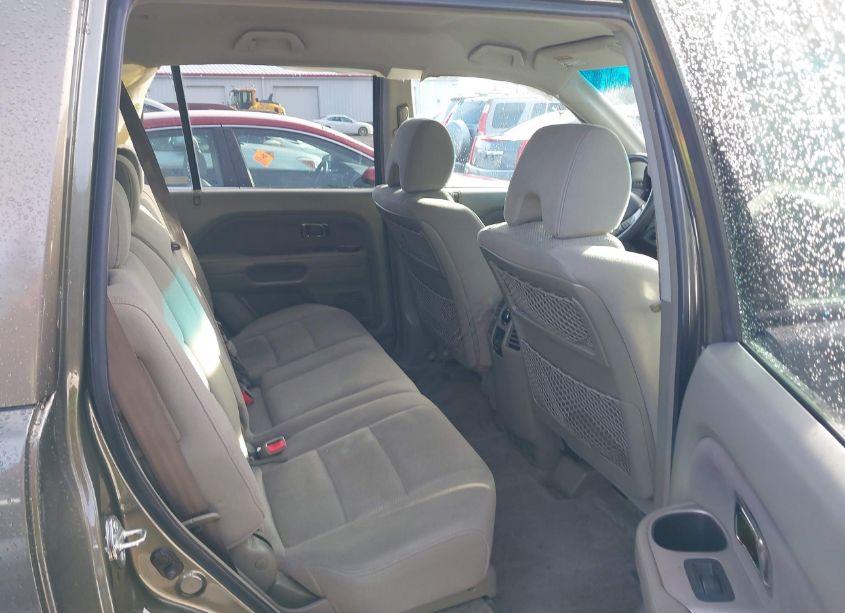 Photo 8 of 2006 Honda Pilot EX (VIN 2HKYF18486H529397)