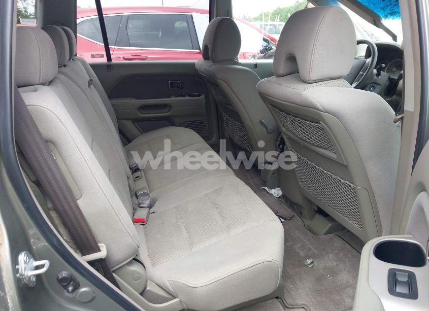 Photo 8 of 2007 Honda Pilot EX (VIN 2HKYF18497H516286)