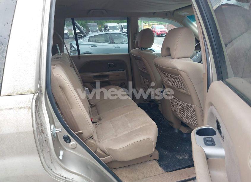 Photo 8 of 2007 Honda Pilot EX (VIN 2HKYF18497H528194)