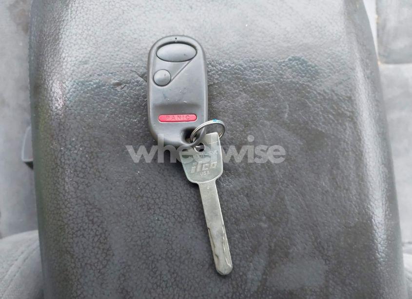 Photo 11 of 2003 Honda Pilot EX (VIN 2HKYF184X3H561179)