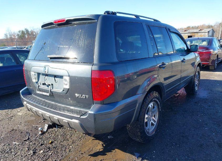 Photo 4 of 2004 Honda Pilot EX (VIN 2HKYF184X4H610558)