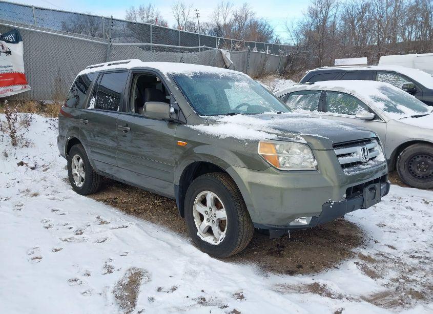 2006 Honda Pilot EX (VIN 2HKYF184X6H512147) main photo