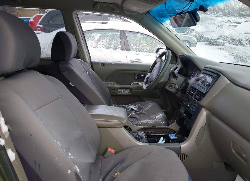 Photo 5 of 2006 Honda Pilot EX (VIN 2HKYF184X6H512147)