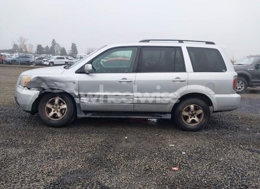 Photo 15 of 2007 Honda Pilot EX (VIN 2HKYF184X7H511937)