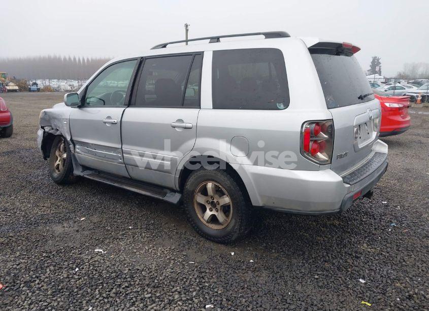 Photo 3 of 2007 Honda Pilot EX (VIN 2HKYF184X7H511937)