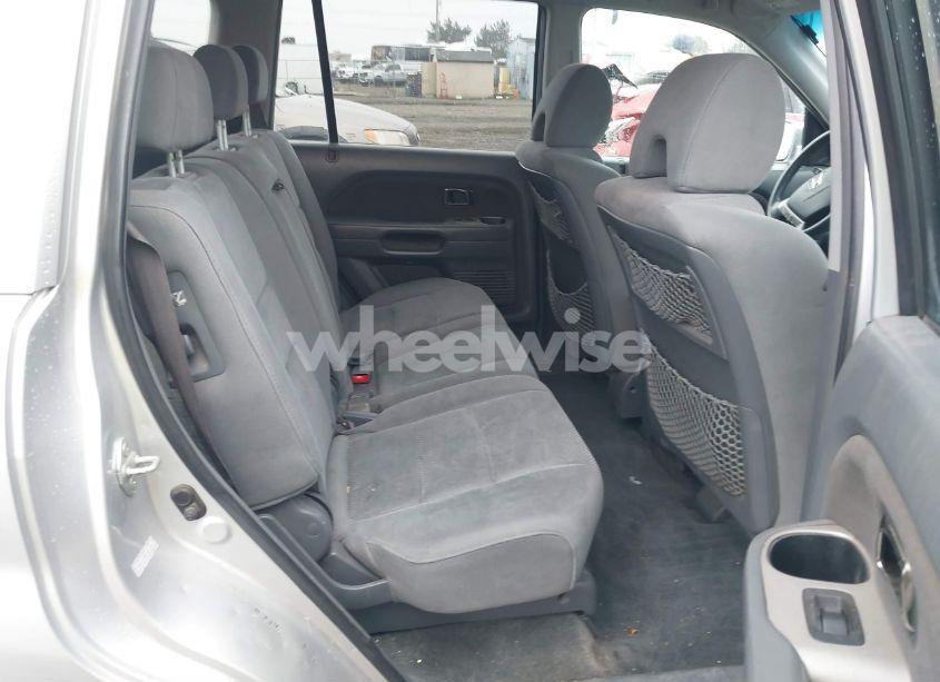 Photo 8 of 2007 Honda Pilot EX (VIN 2HKYF184X7H511937)