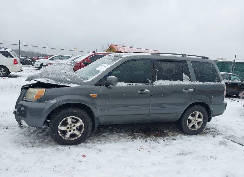 Photo 14 of 2007 Honda Pilot EX (VIN 2HKYF184X7H514630)