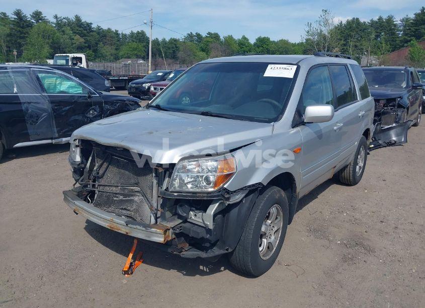 Photo 2 of 2007 Honda Pilot EX (VIN 2HKYF184X7H516247)
