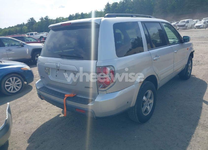 Photo 4 of 2007 Honda Pilot EX (VIN 2HKYF184X7H516247)
