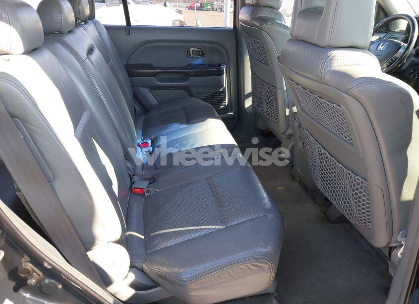 Photo 8 of 2003 Honda Pilot EX-L (VIN 2HKYF18503H610799)