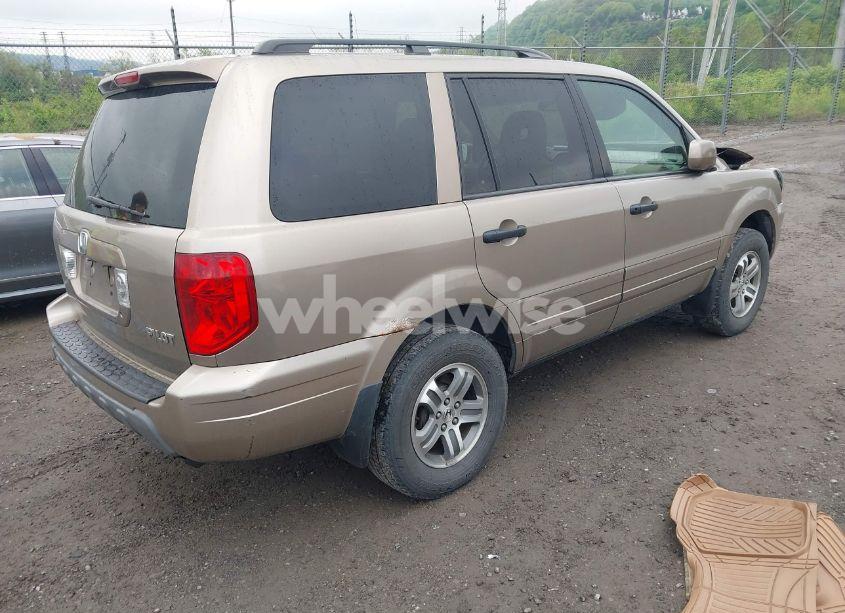 Photo 4 of 2004 Honda Pilot EX-L (VIN 2HKYF18504H507190)