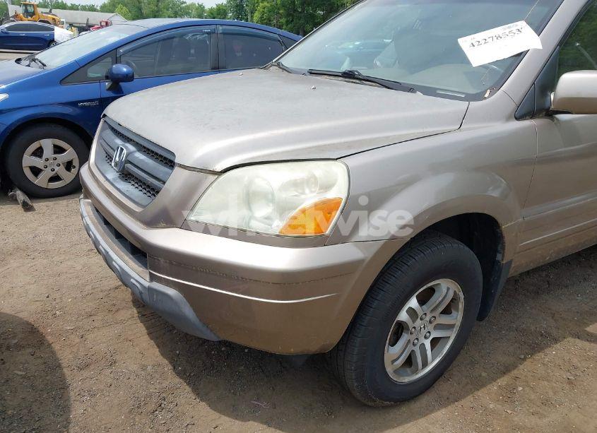 Photo 6 of 2004 Honda Pilot EX-L (VIN 2HKYF18504H550637)